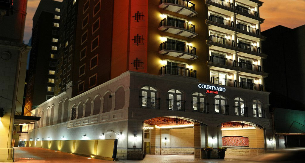 Courtyard By Marriott San Antonio Riverwalk Esterno foto